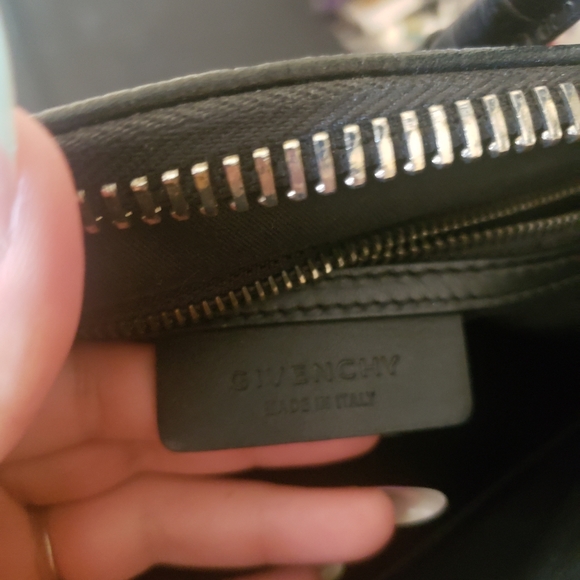 Givenchy Antigona croc embossed - Picture 4 of 4